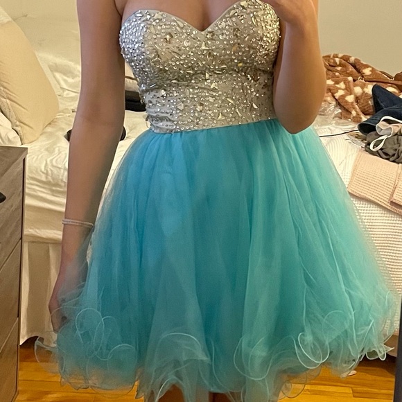 Short Blue Jewelled Prom Dress - Picture 3 of 7